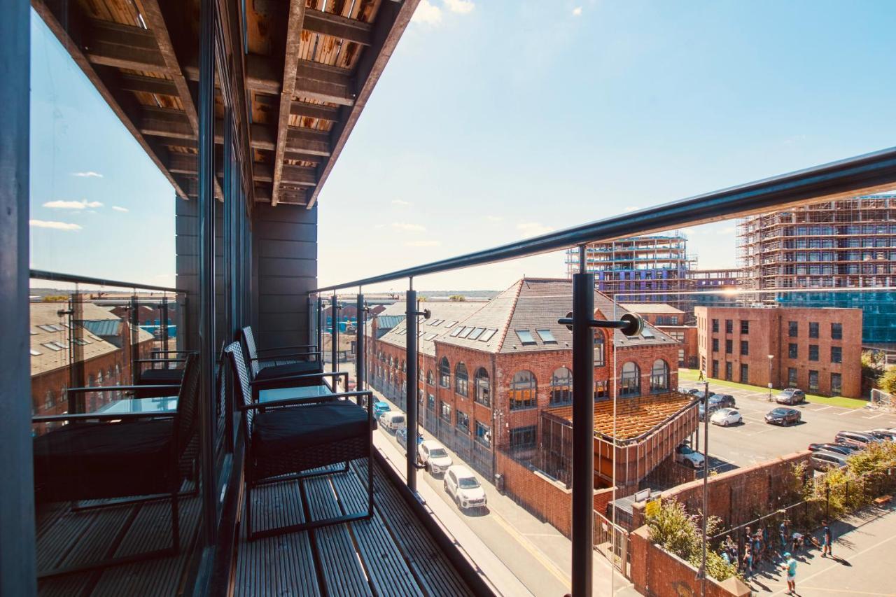 King Deluxe City Apt Large Balcony& Free Parking! Leeds  Esterno foto