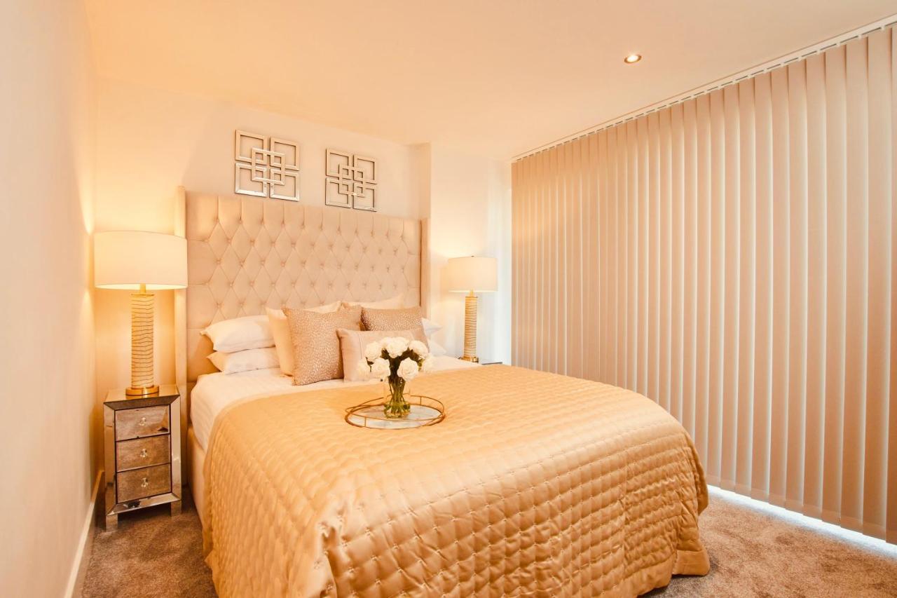 King Deluxe City Apt Large Balcony& Free Parking! Leeds  Esterno foto