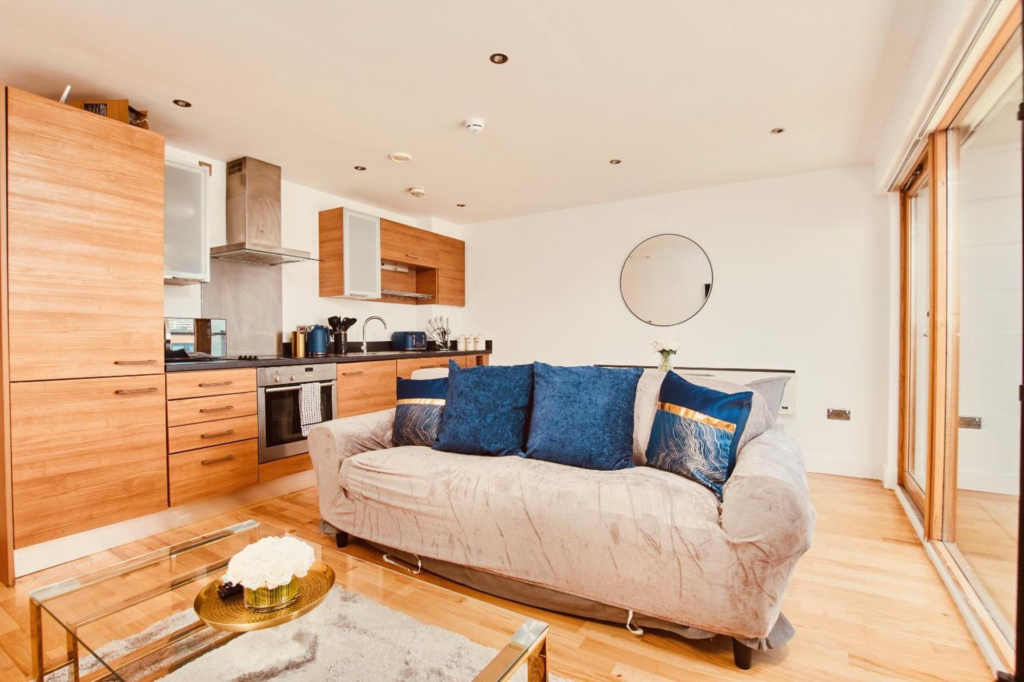 King Deluxe City Apt Large Balcony& Free Parking! Leeds  Esterno foto
